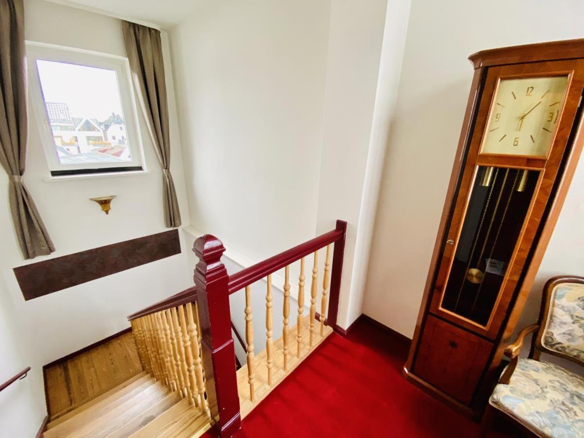 Doppelzimmer Lounge, Direkt Am Alten Strom روستوك المظهر الخارجي الصورة